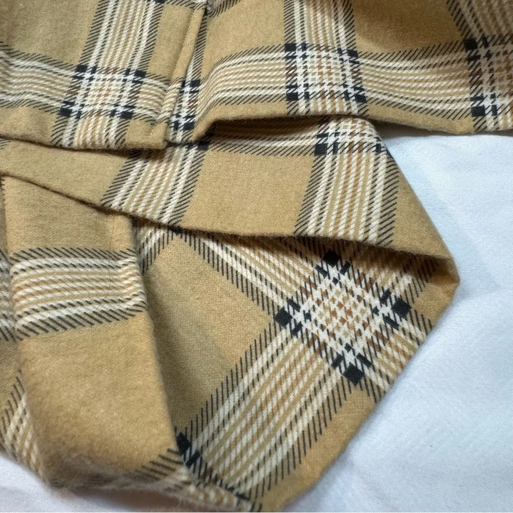 NWOT, Handmade Plaid Tan Flannel Infinity Scarf, Unisex, Soft flannel